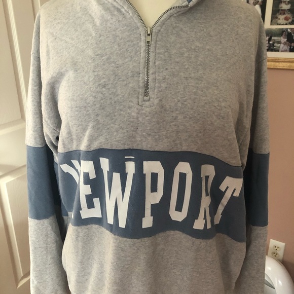Brandy Melville Newport Quarter Zip - Picture 2 of 4